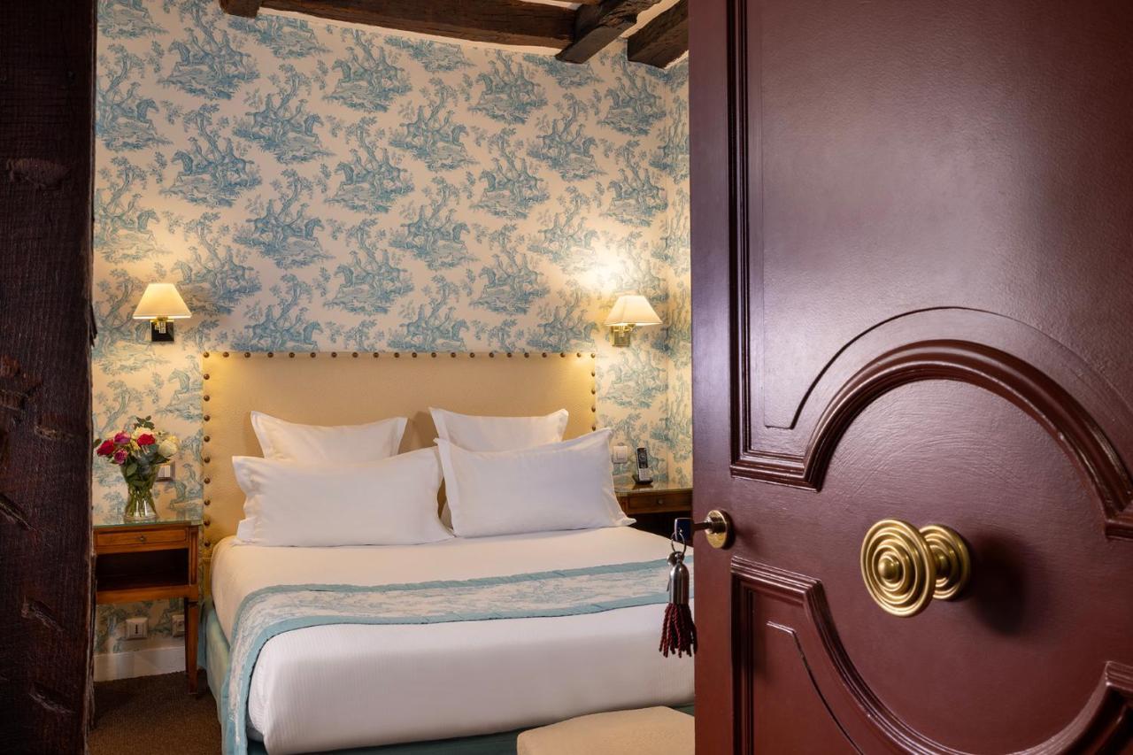 Relais Hotel Du Vieux Париж Екстериор снимка