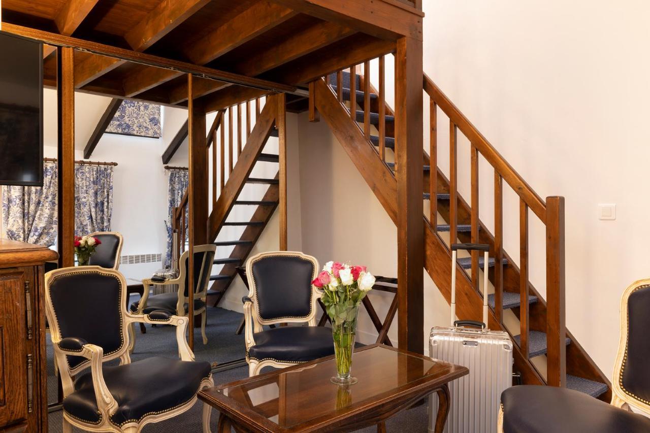 Relais Hotel Du Vieux Париж Екстериор снимка