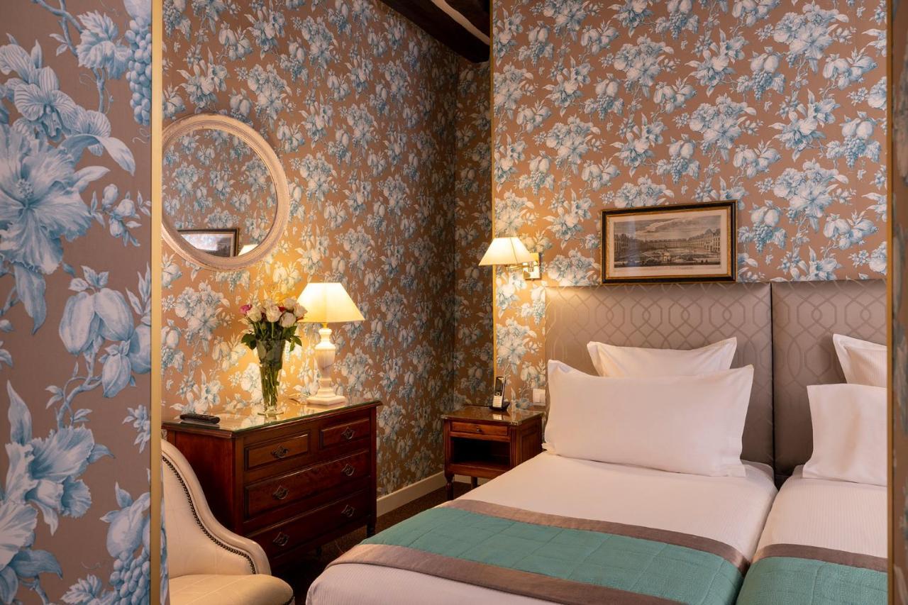 Relais Hotel Du Vieux Париж Екстериор снимка