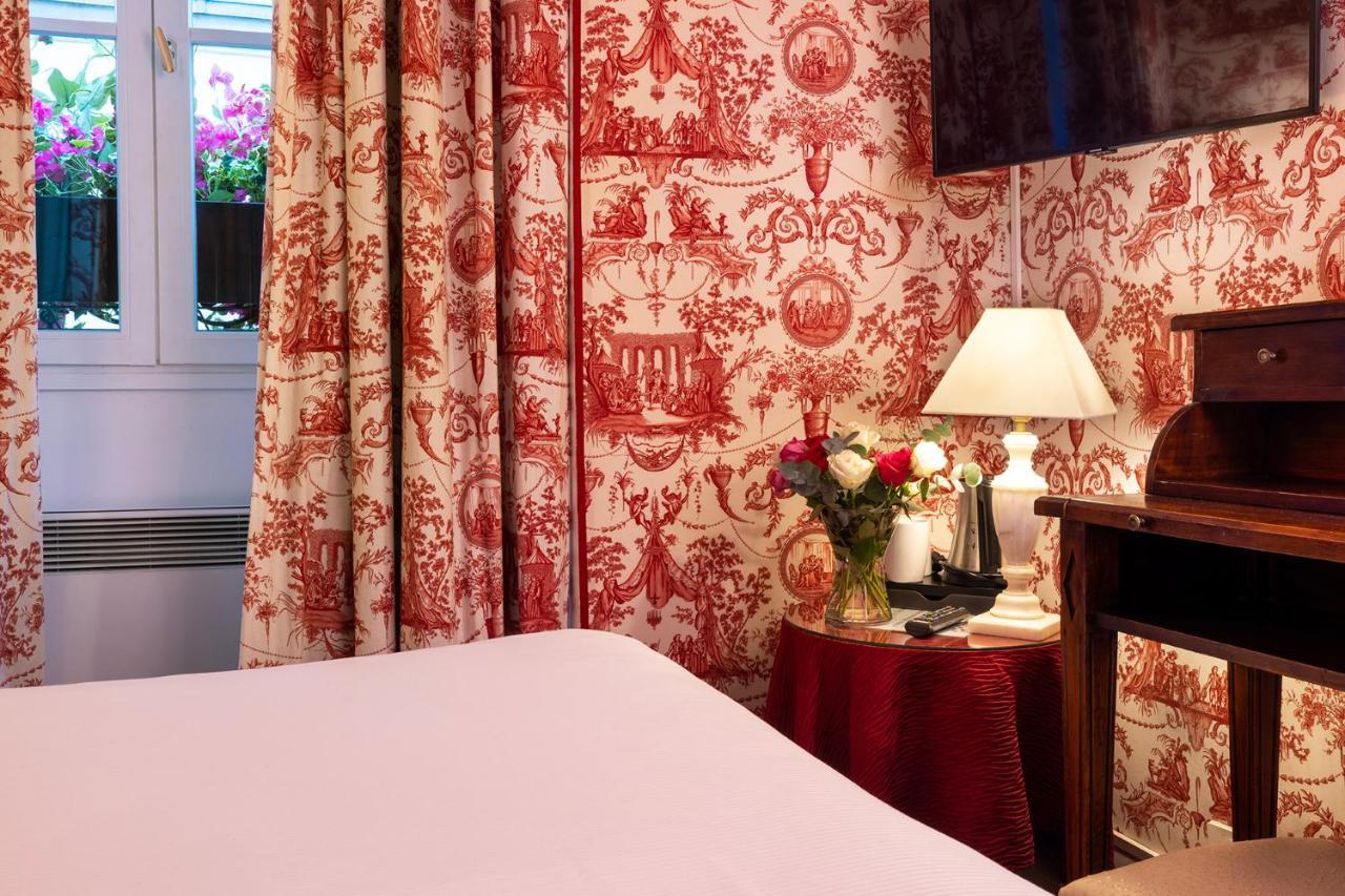 Relais Hotel Du Vieux Париж Екстериор снимка