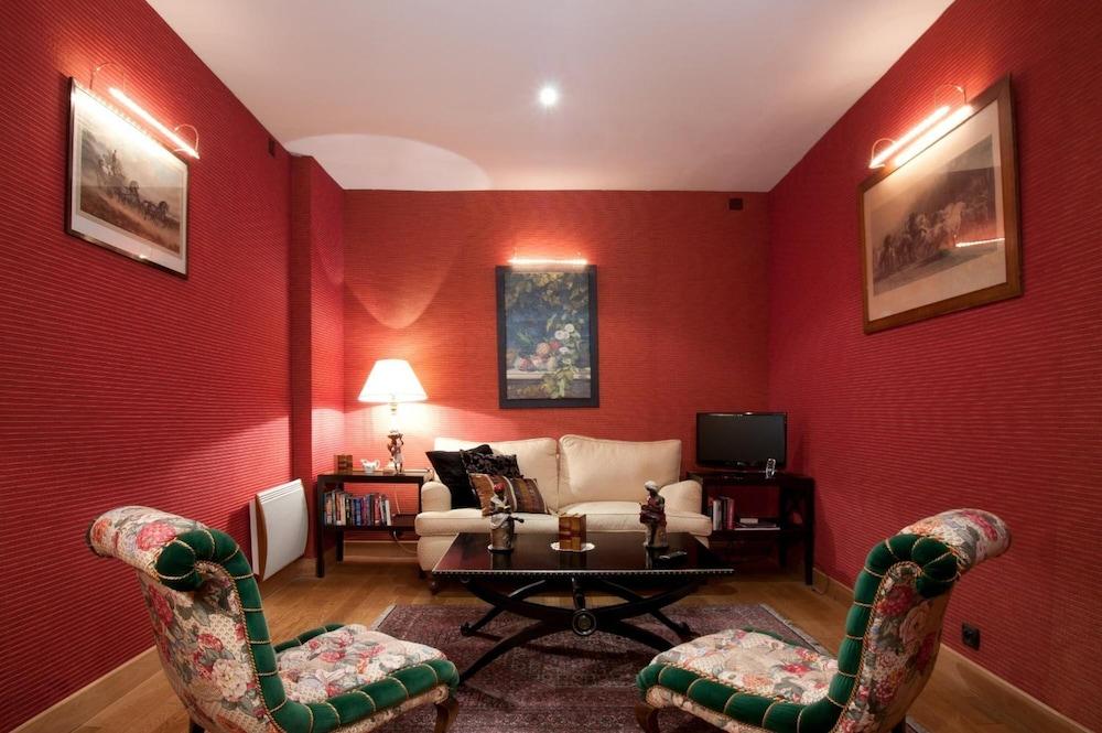 Relais Hotel Du Vieux Париж Екстериор снимка