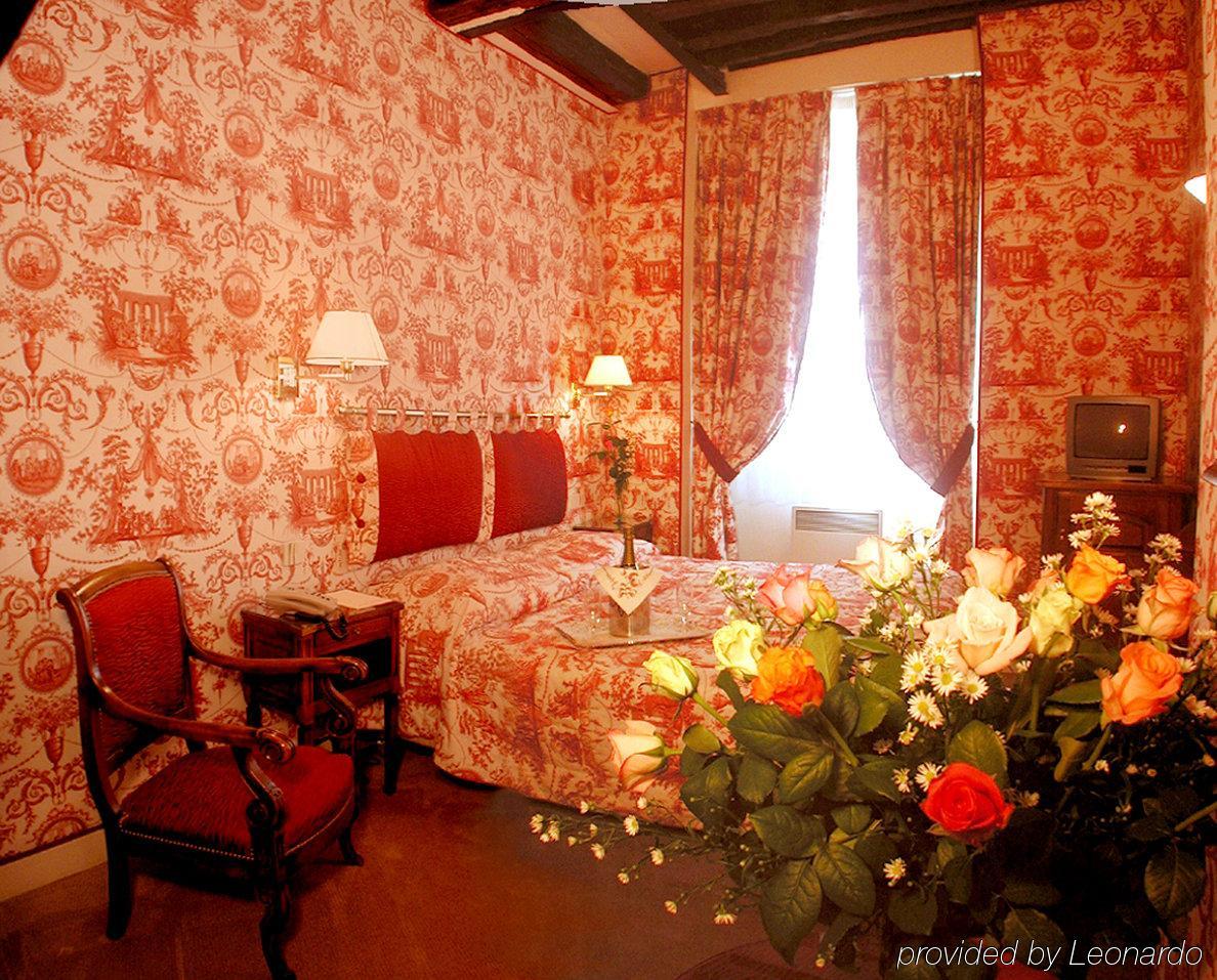 Relais Hotel Du Vieux Париж Стая снимка