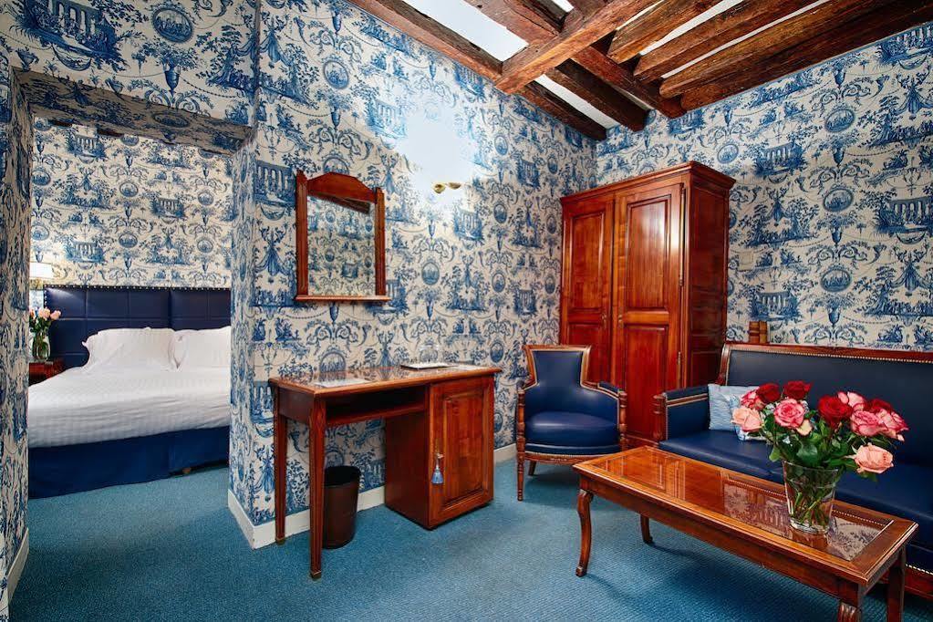 Relais Hotel Du Vieux Париж Стая снимка